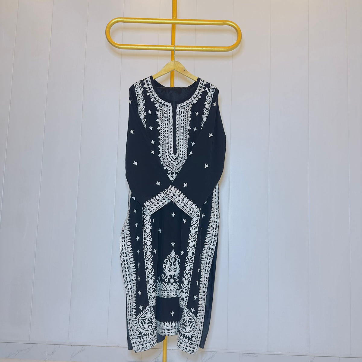 Stylish Black & White Embroidered Relaxed fit